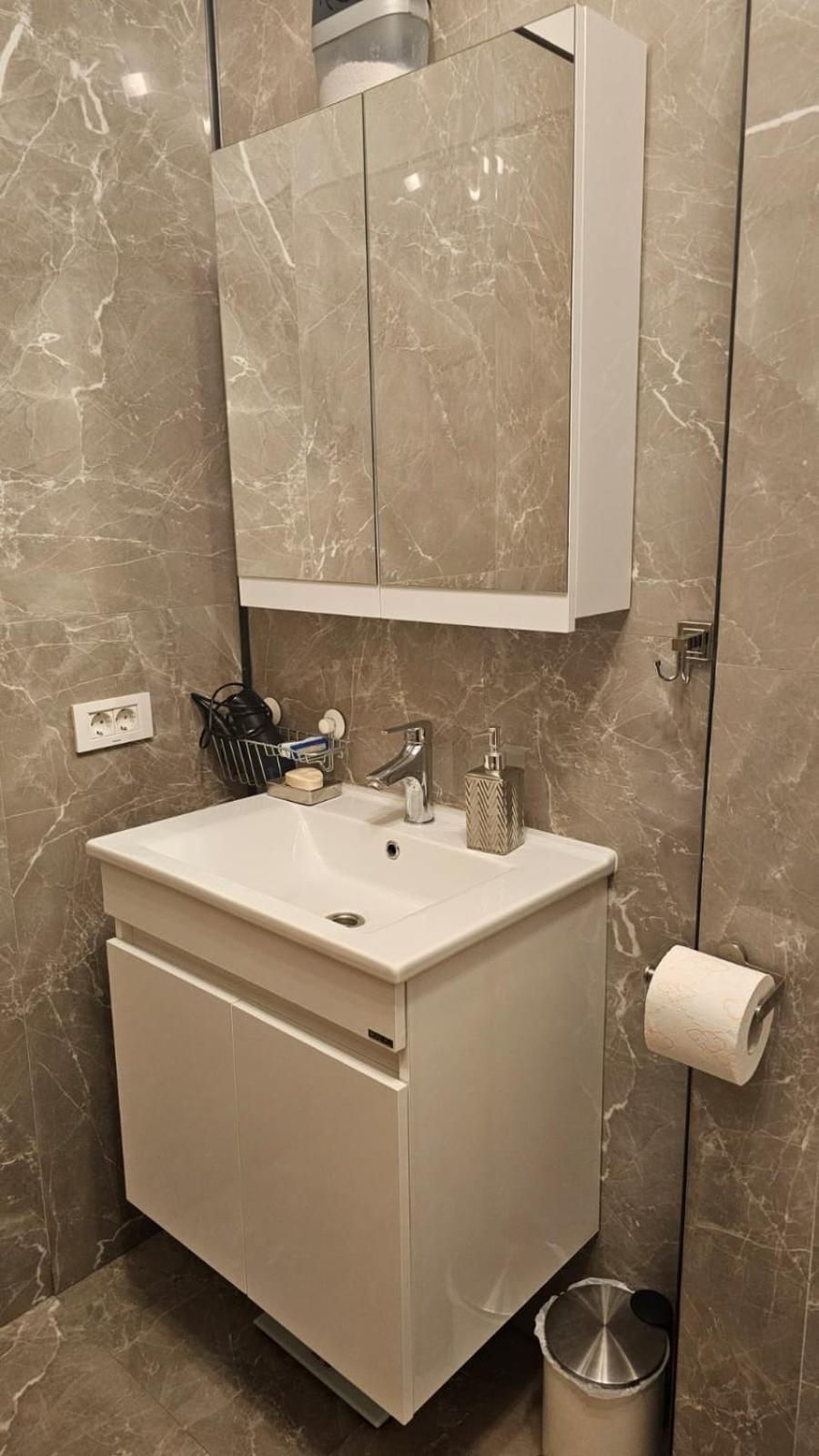 Doxa Airport Apartment *
